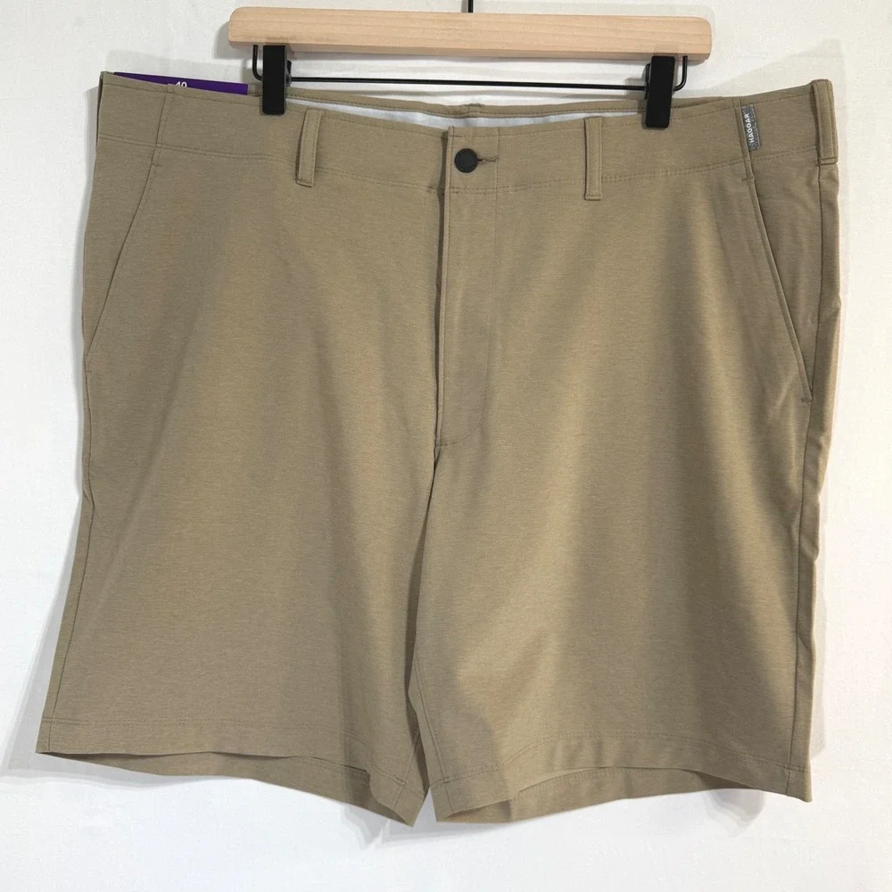 Haggar Performance Shorts Mens 40 Khaki Tan 4-Way Stretch Moisture Wicking 8.5in